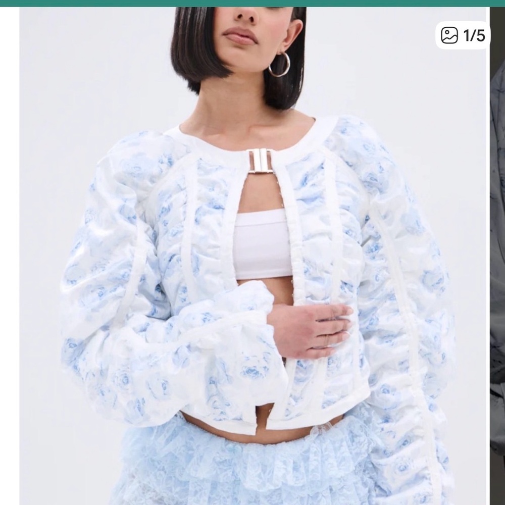 AKIRA Blue and White Floral Puffer Corsett Bolero Jacket -1X